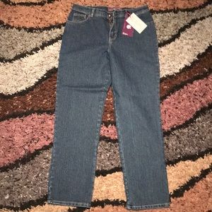 Gloria Vanderbilt Amanda Classic Fit Jeans